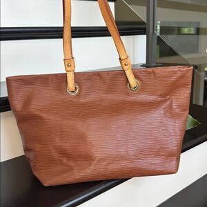 Dooney & Bourke Genuine Leather Large Tote Shoulder Bag Signature Clean